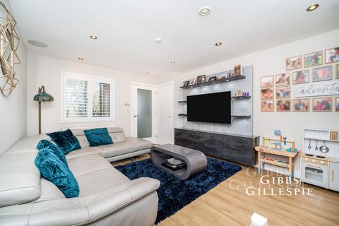 undefined, Amberley Way, Uxbridge, UB10