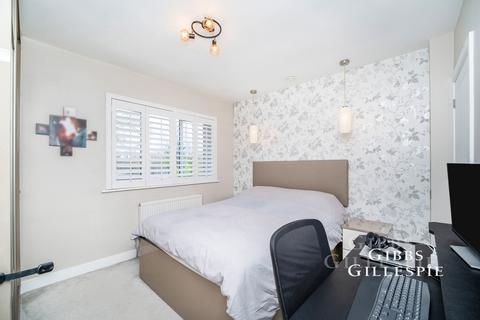 undefined, Amberley Way, Uxbridge, UB10