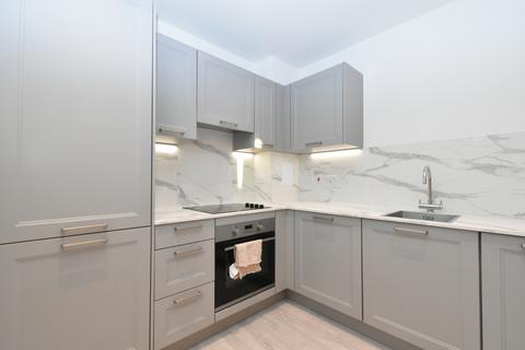 1 bedroom flat to rent, Robertson Apartments, HA1