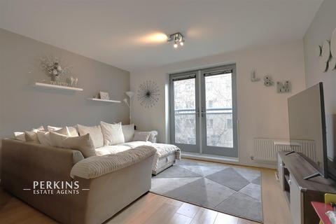 undefined, Northolt, UB5