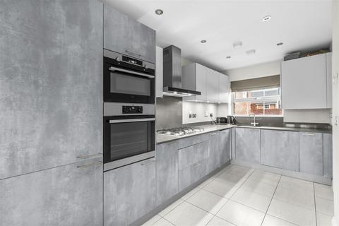 3 bedroom semi-detached house for sale, De Havilland Court, High Wycombe HP13