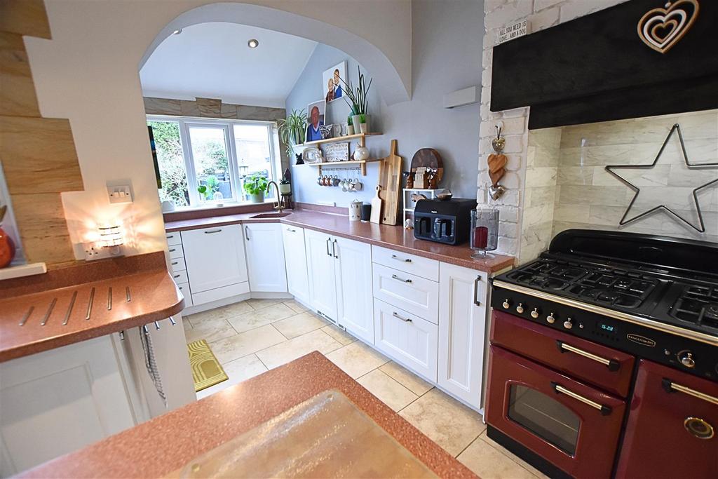 Kitchen diner