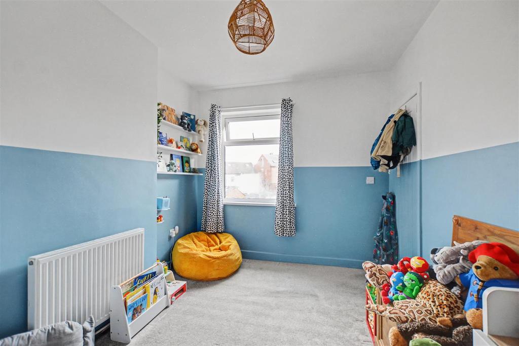 Bedroom 2 2.jpeg