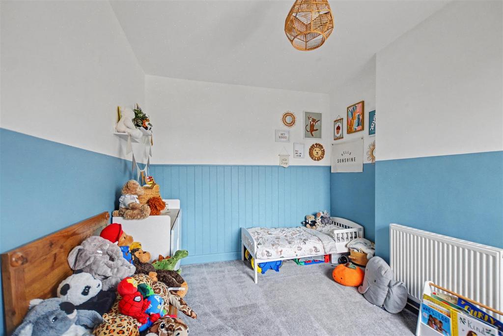 Bedroom 2 1.jpeg