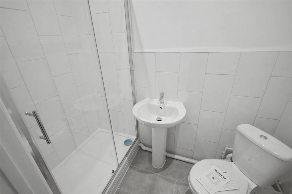 Ensuite (1).jpeg
