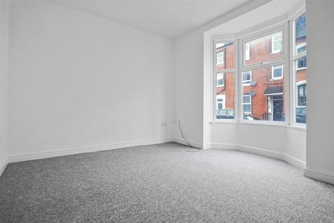 undefined, Beaconsfield Terrace, The Mounts, NN1