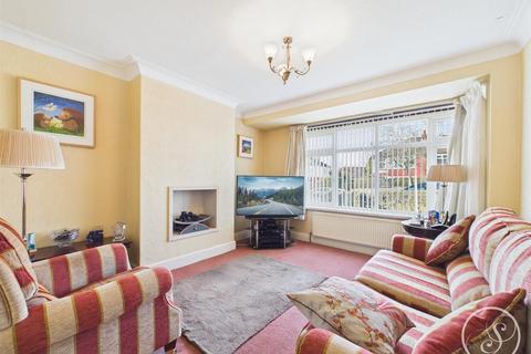 undefined, Oakwood Lane, Leeds