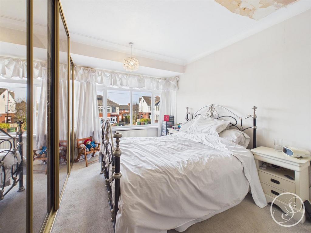 Bed 1