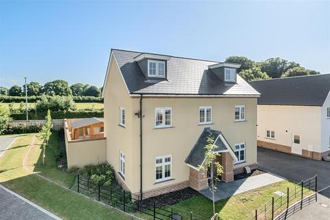 undefined, Honeysuckle Drive, Tavistock