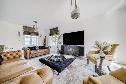 undefined, Honeysuckle Drive, Tavistock