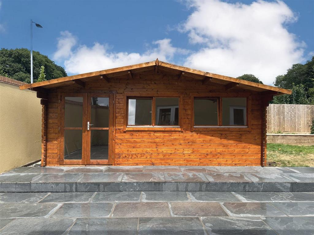 Log Cabin