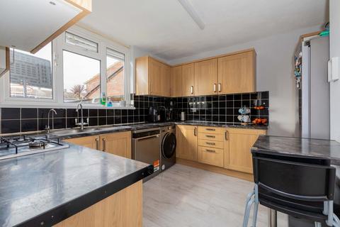 3 bedroom end of terrace house for sale, Parlaunt Road, Langley SL3
