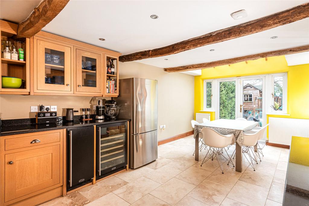 Kitchen/Breakfast
