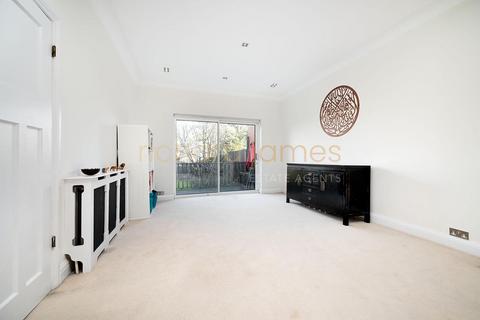 4 bedroom semi-detached house for sale, Longfield Avenue, Mill Hill, NW7