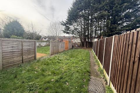 undefined, Branston Road, Burton-On-Trent DE14