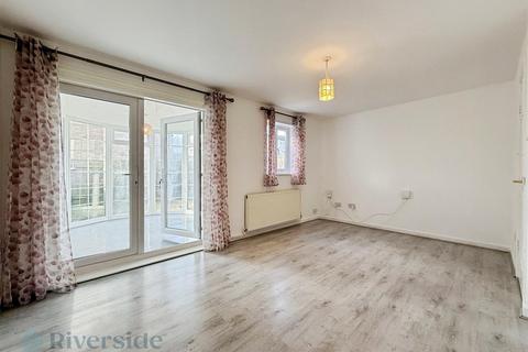 3 bedroom terraced house for sale, Saddleworth Close, Hull HU7