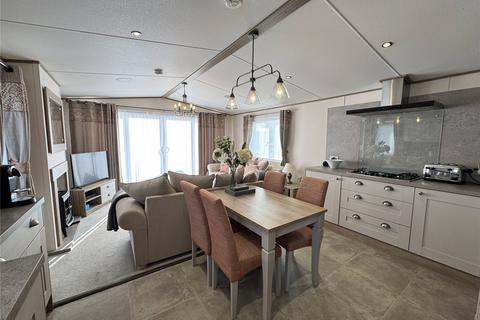 2 bedroom park home for sale, Highcliffe Meadow, Hoburne Naish, Barton On Sea, Hampshire, BH25