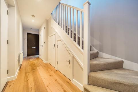 4 bedroom terraced house for sale, Hamlyn Gardens, Crystal Palace, London, SE19