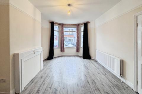 undefined, North Avenue, Southend-On-Sea