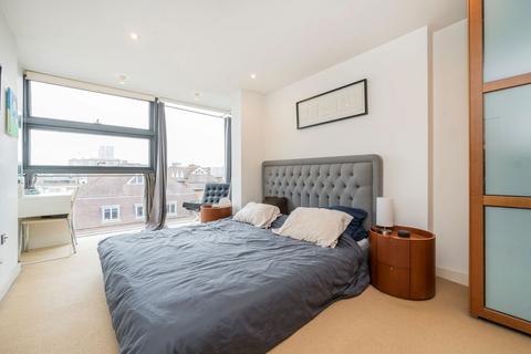 2 bedroom flat to rent, Brewhouse Yard, London EC1V
