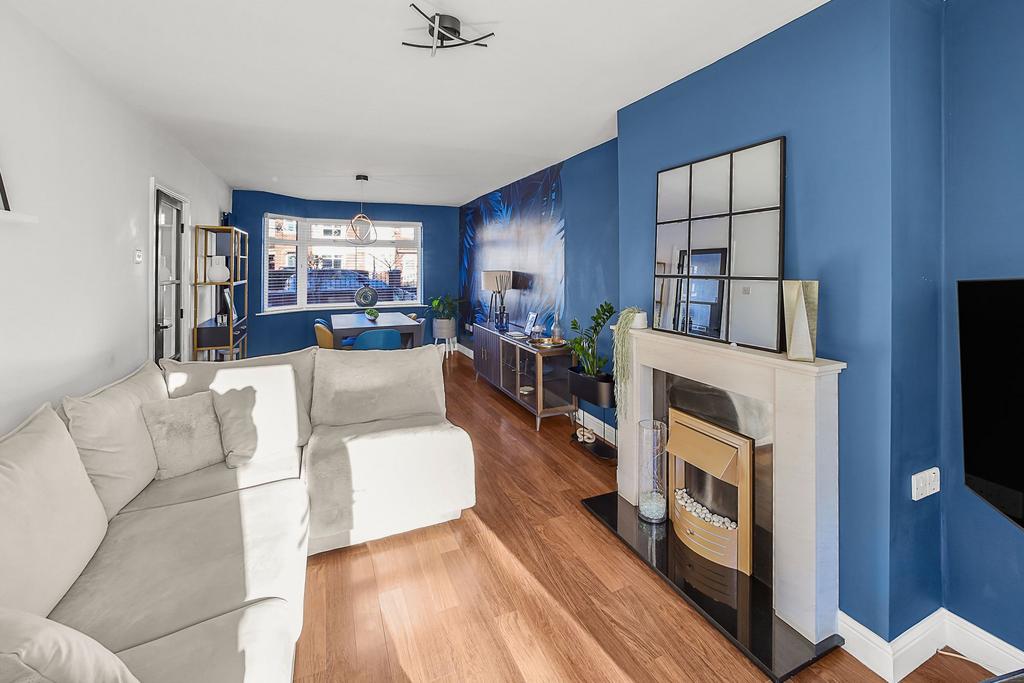 Living Room/ Dining Room