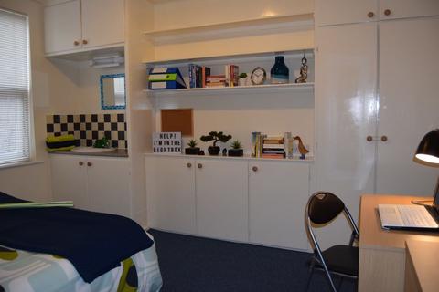 1 bedroom in a house share to rent, Chichester Street, Chester