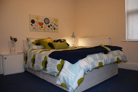 1 bedroom in a house share to rent, Chichester Street, Chester