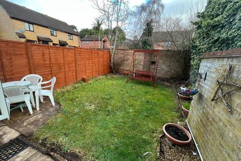 2 bedroom end of terrace house to rent, Harcombe Close, Canford Heath, Poole