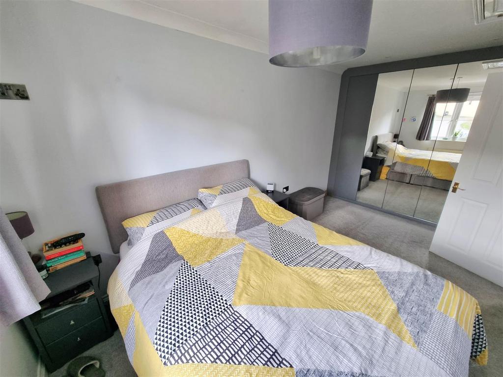 Bed 1.1.jpg