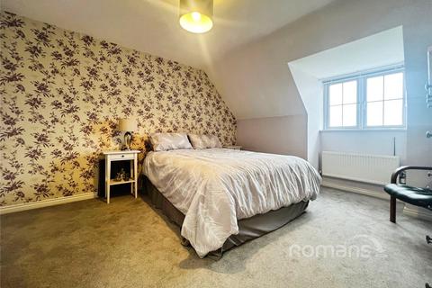 undefined, Vixen Drive, Aldershot, Hampshire