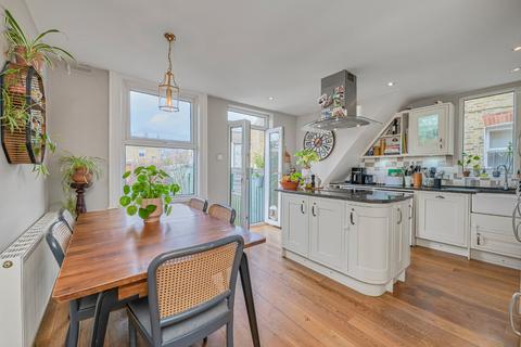 undefined, Burntwood Lane, Earlsfield, London, SW17