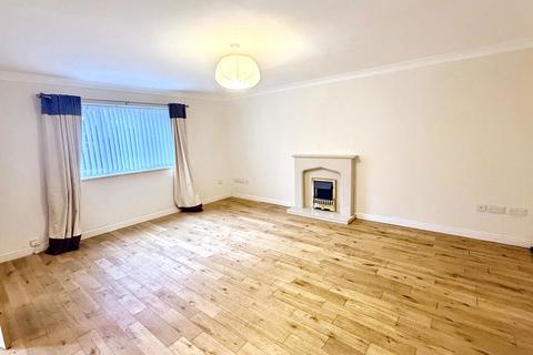 4 bedroom detached house to rent, Whitehouse Avenue, Durham DH7