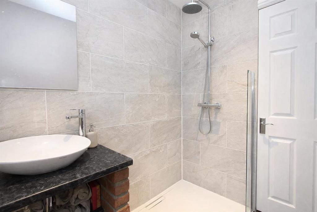 Shower2