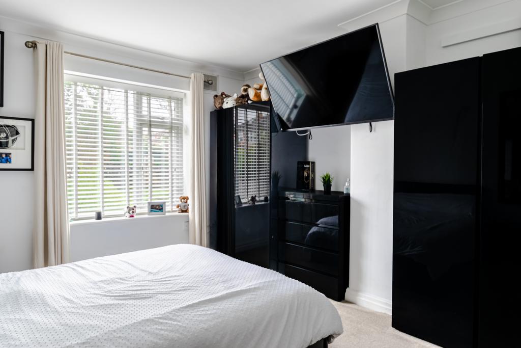 Bedroom1b