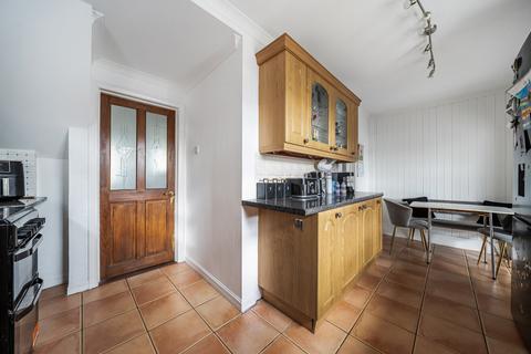 2 bedroom end of terrace house for sale, Almondsbury Road, Hampshire PO6