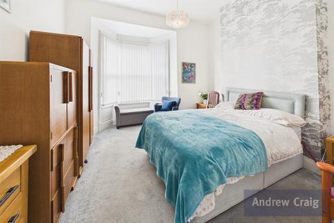3 bedroom end of terrace house for sale, Annie Street, Fulwell