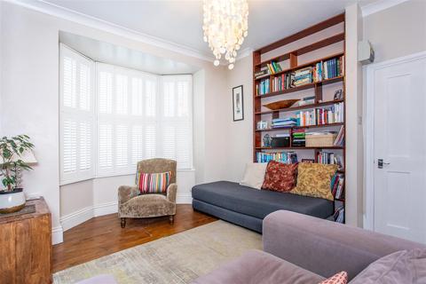 undefined, Bow Common Lane, Mile End, E3