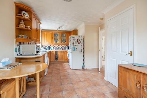 3 bedroom detached house for sale, Yaxley Way, Norwich
