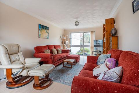 3 bedroom detached house for sale, Yaxley Way, Norwich