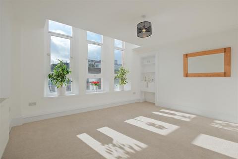 2 bedroom apartment for sale, Brandon Street, Hamilton