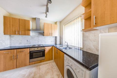 3 bedroom flat to rent, Greencroft, Clockhouse Road, Farnborough, GU14