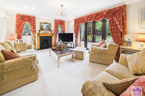 4 bedroom detached house for sale, Southfleet Avenue, Longfield