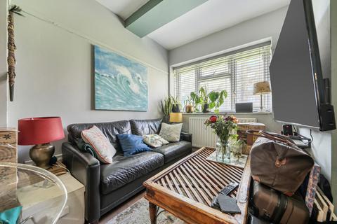 undefined, Haymerle Road, London
