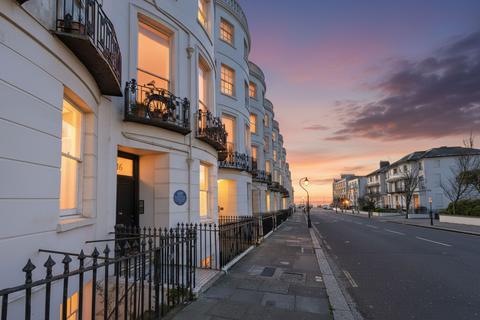 1 bedroom flat to rent, Lansdowne Place, Hove, BN3