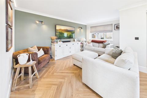 2 bedroom semi-detached house for sale, Chapel Street, Thatcham, Berkshire, RG18
