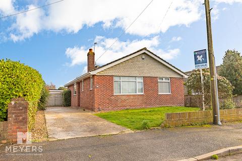 3 bedroom detached bungalow for sale, Lingwood Avenue, Christchurch, BH23 3