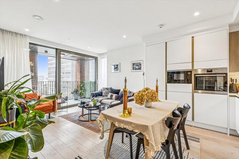2 bedroom flat to rent, The Arc, City Road, London EC1V