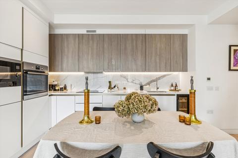2 bedroom flat to rent, The Arc, City Road, London EC1V