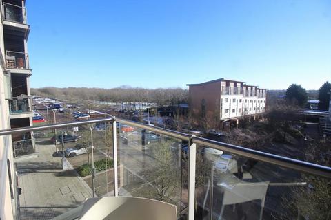 2 bedroom apartment to rent, Topaz House, Vizion