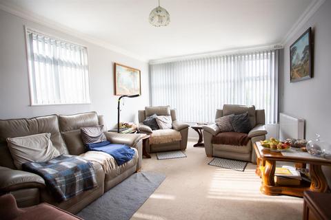 2 bedroom bungalow for sale, St. Marys Close, Chard